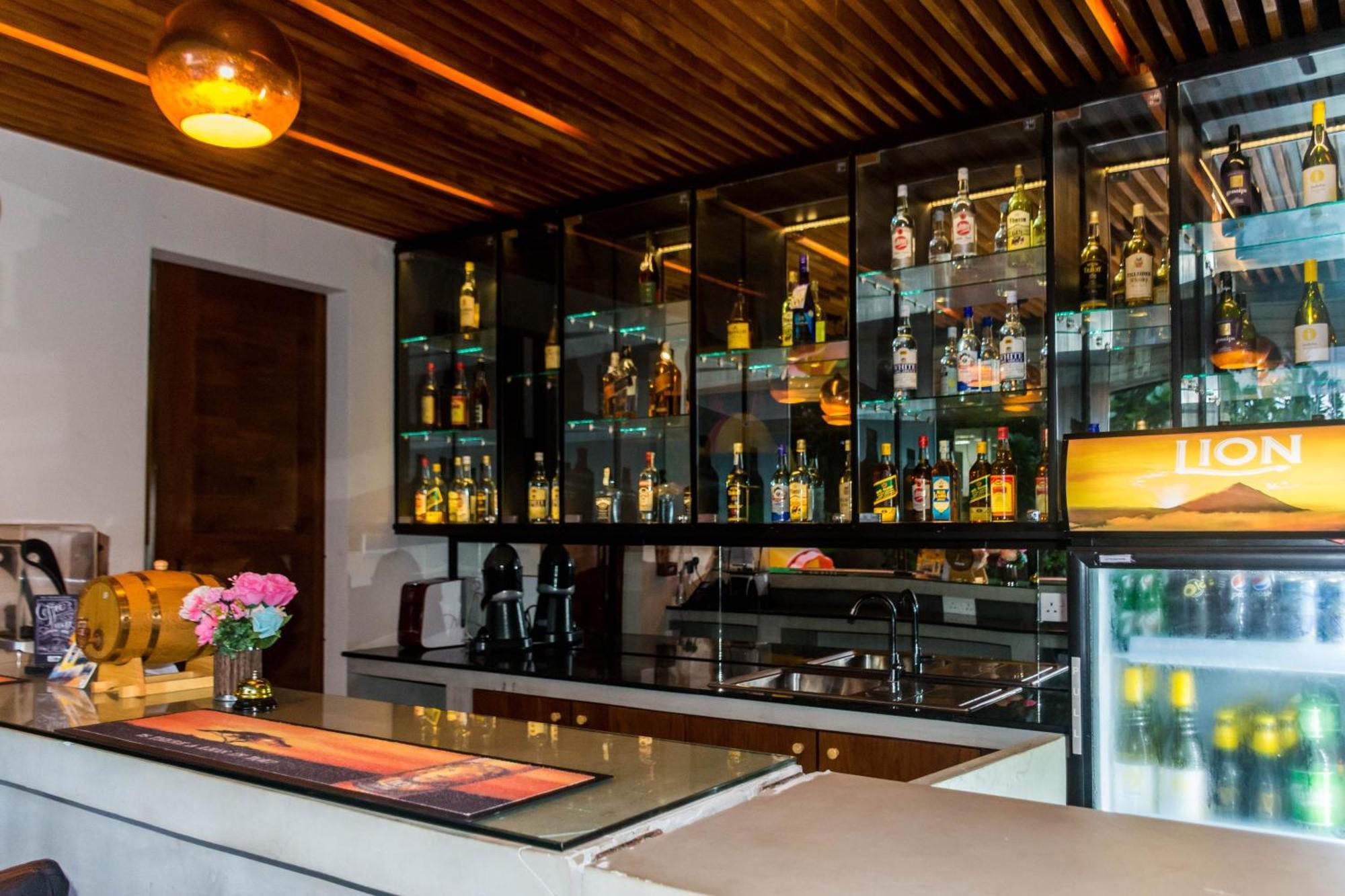 Golden Pearl Tangalle Beach Hambantota Exterior foto