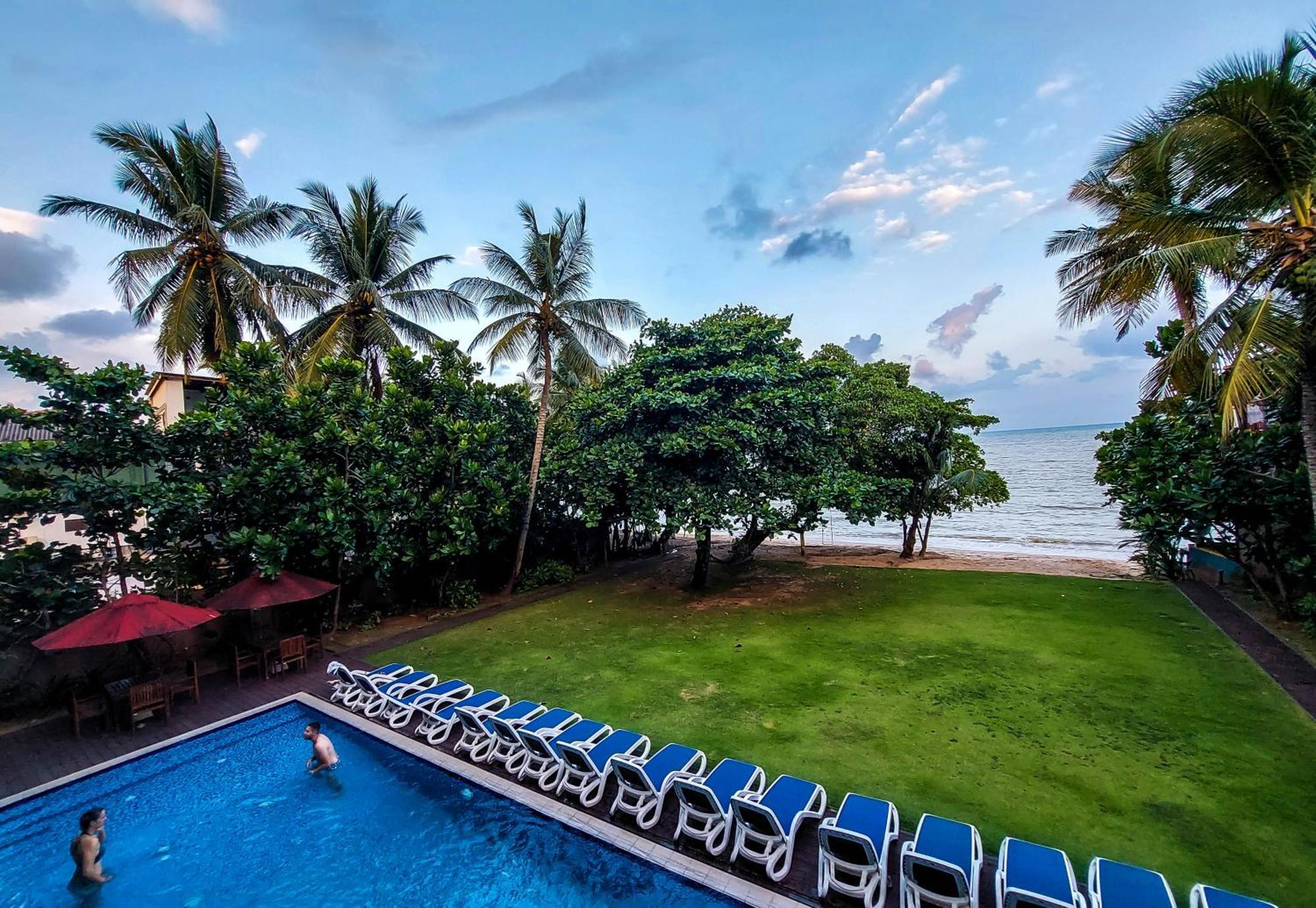 Hotel Golden Pearl Tangalle Beach New Hambantota Exterior foto