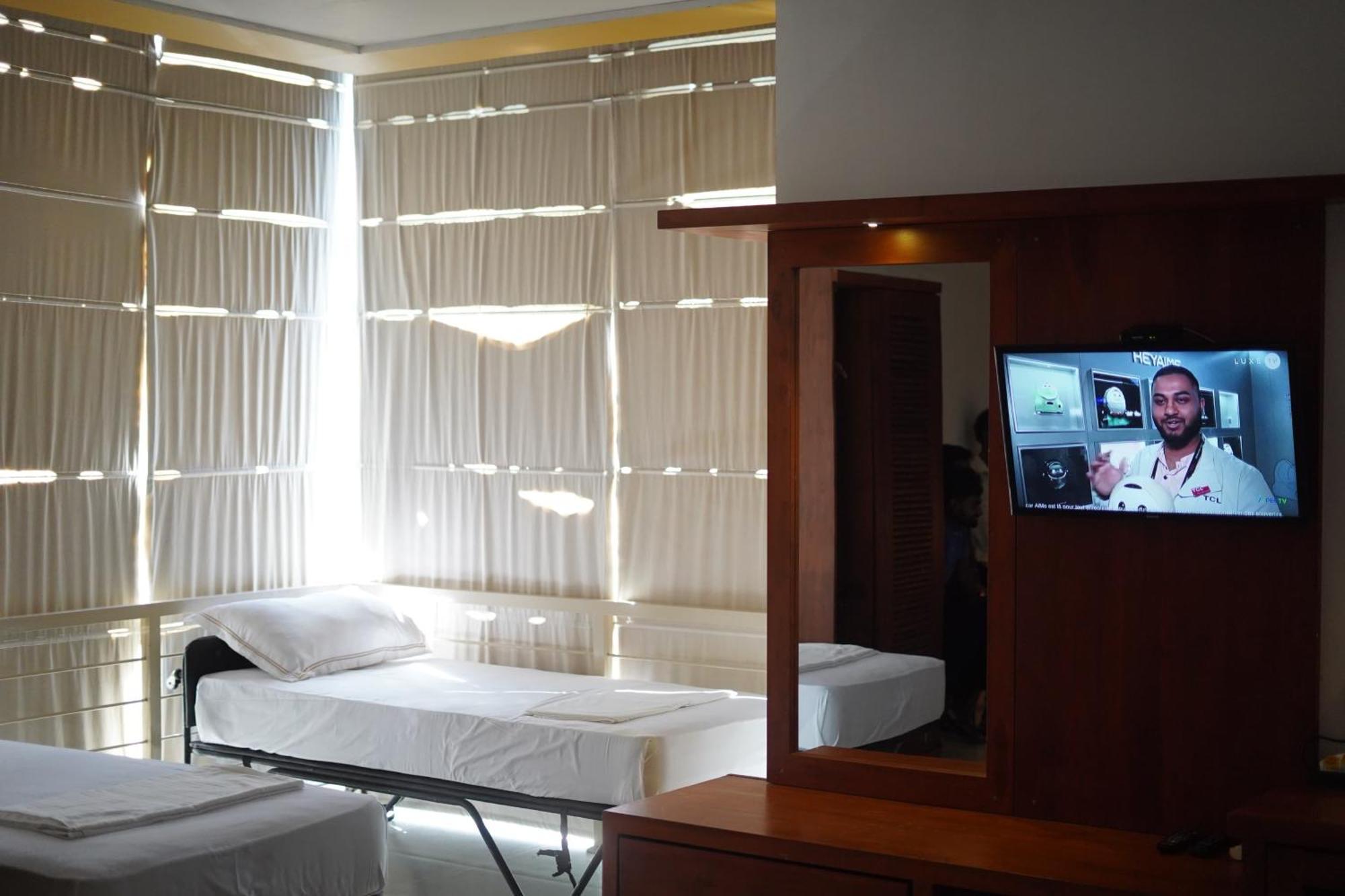 Golden Pearl Tangalle Beach Hambantota Exterior foto