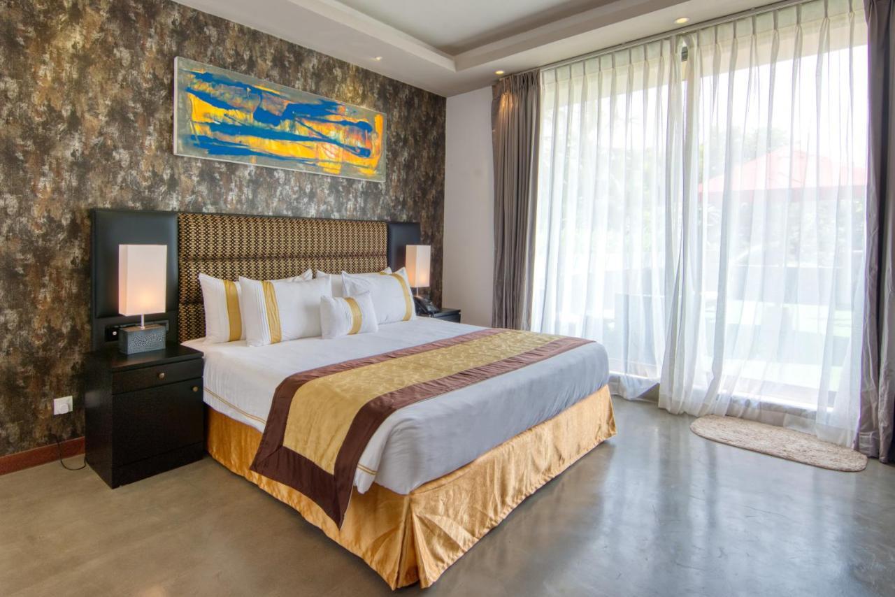 Golden Pearl Tangalle Beach Hambantota Exterior foto